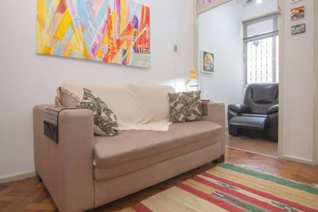 Apartamento Charmoso Na Praia De Copacabana Рио де Жанейро Екстериор снимка