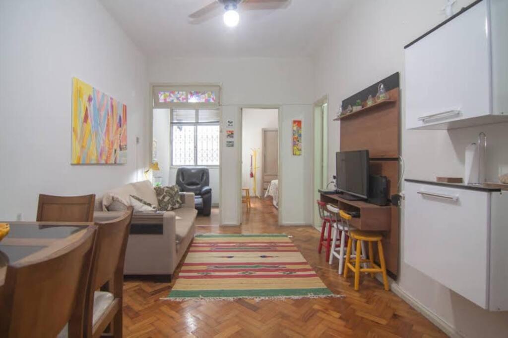 Apartamento Charmoso Na Praia De Copacabana Рио де Жанейро Екстериор снимка