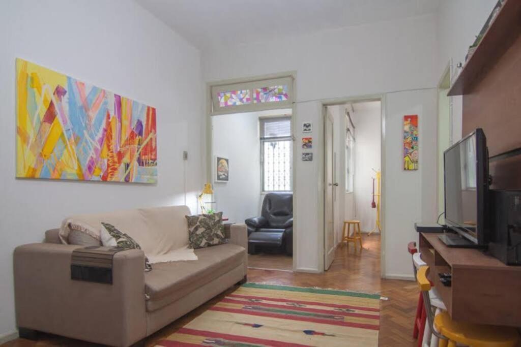 Apartamento Charmoso Na Praia De Copacabana Рио де Жанейро Екстериор снимка
